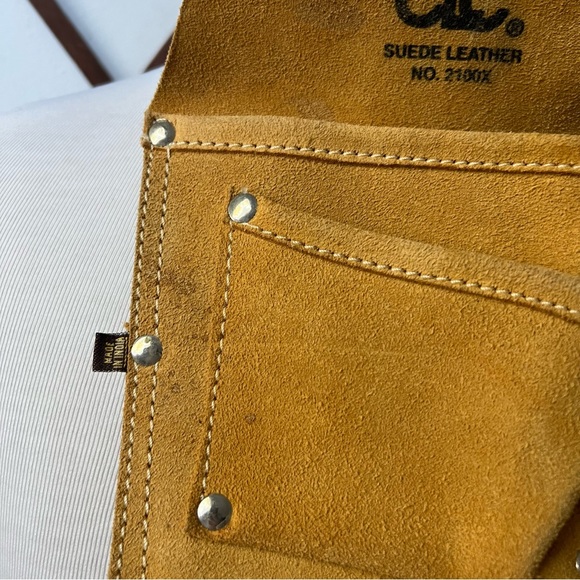 🍄 3/$30 CLC Suede Carpenter Nail & Tool Leg Strap Bag - Picture 4 of 7